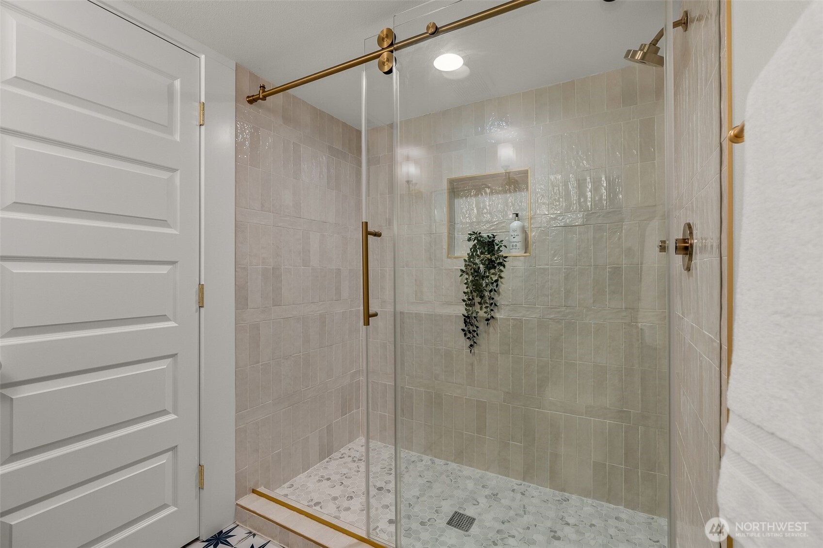 3113 East Cherry Street Seattle, WA 98122 - Photo 23 of 39