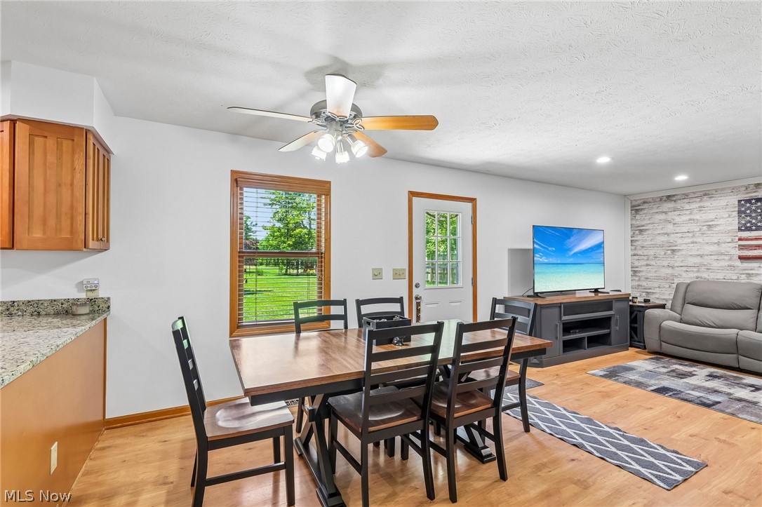 964 Dock Road Madison, OH 44057 - Photo 6 of 33