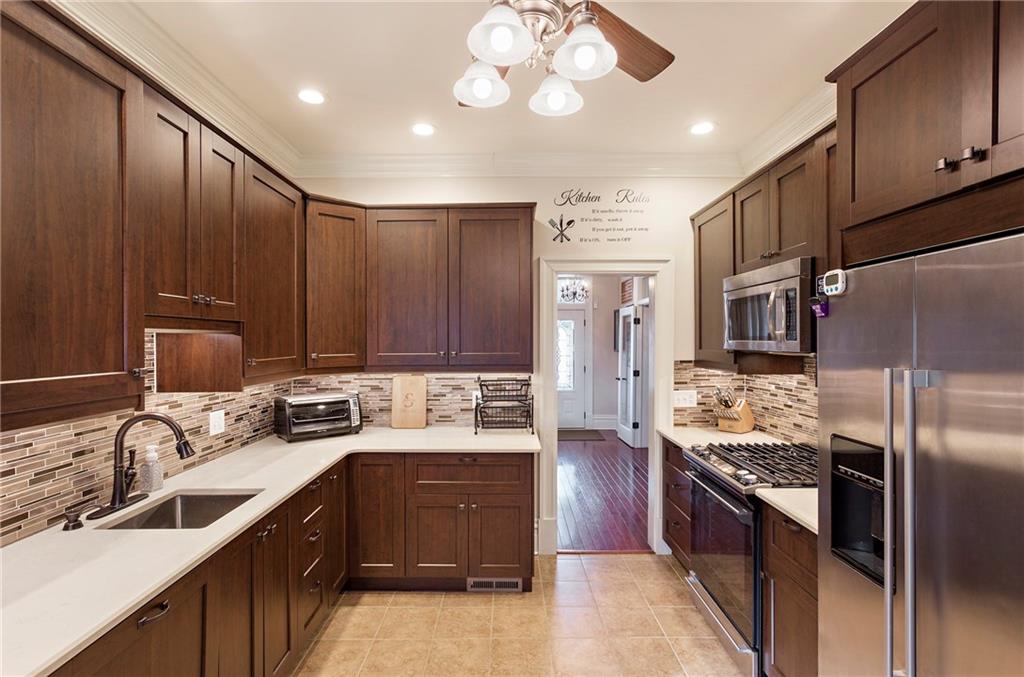 1504 Ridge Avenue Coraopolis, PA 15108 - Photo 14 of 25 Gallery Image 14