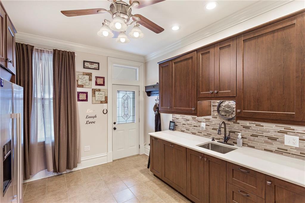 1504 Ridge Avenue Coraopolis, PA 15108 - Photo 15 of 25 Gallery Image 15