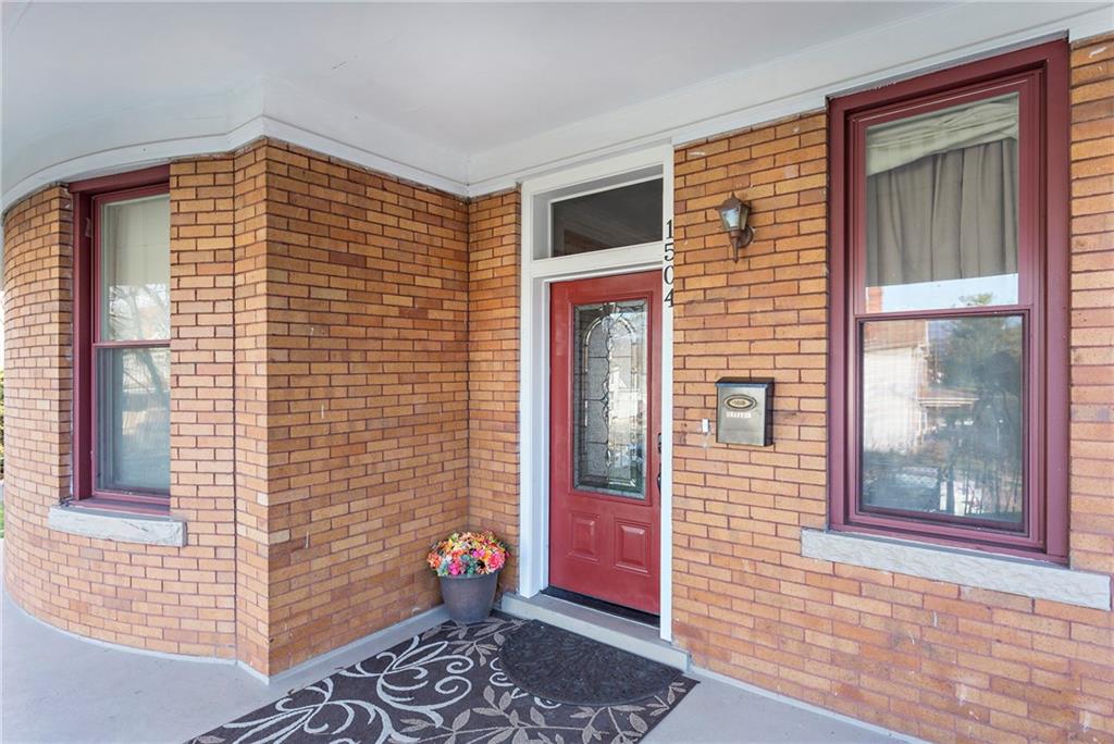 1504 Ridge Avenue Coraopolis, PA 15108 - Photo 4 of 25 Gallery Image 4