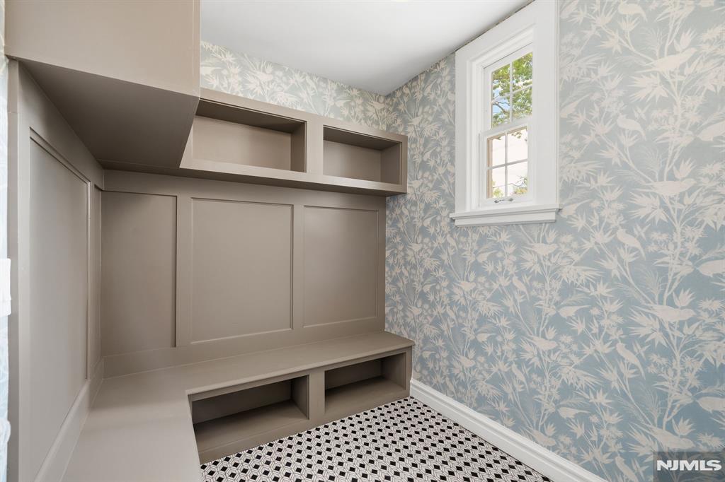 207 Union Street Montclair, NJ 07042 - Photo 7 of 48