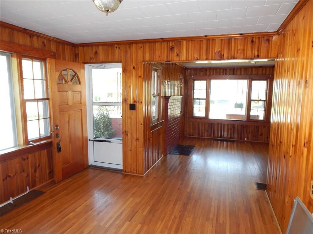 156 West Spring Street Elkin, NC 28621 - Photo 8 of 14 Gallery Image 8
