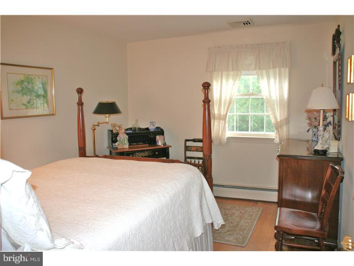 300 Ponds Edge Road West Chester, PA 19382 - Photo 18 of 25 Gallery Image 18