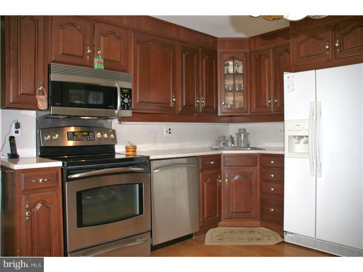 300 Ponds Edge Road West Chester, PA 19382 - Photo 8 of 25 Gallery Image 8