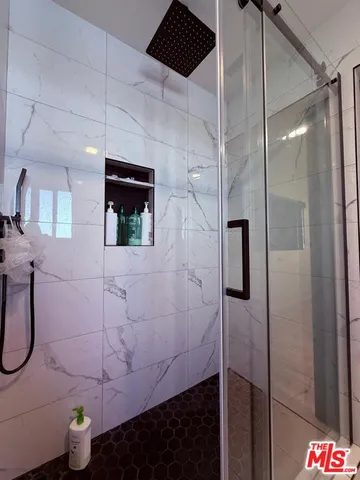 $4,900 | 16047 Bryant Street, North Hills, CA 91343