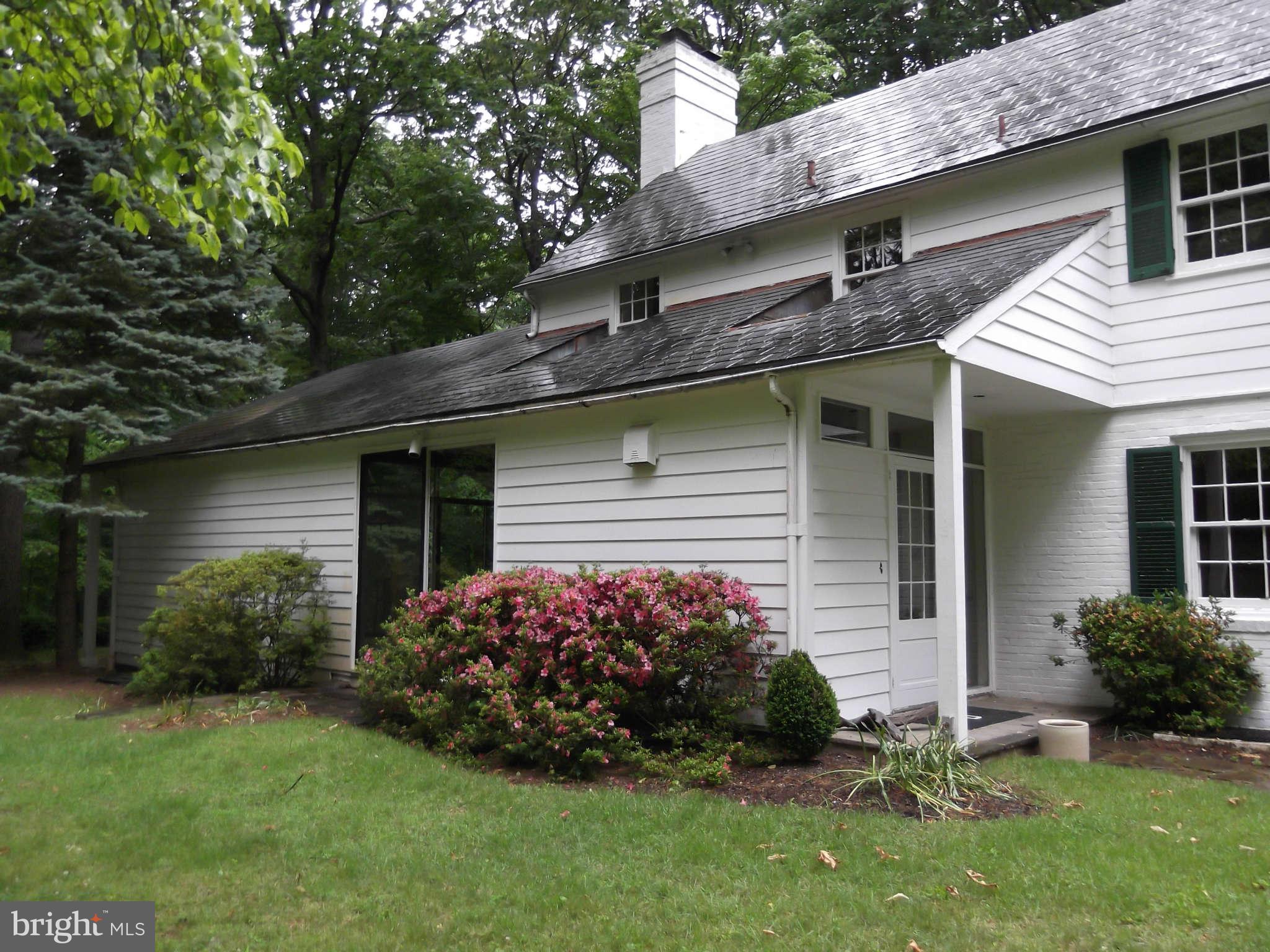 3014 Caves Road Owings Mills, MD 21117 - Photo 2 of 25 Exterior (Front)