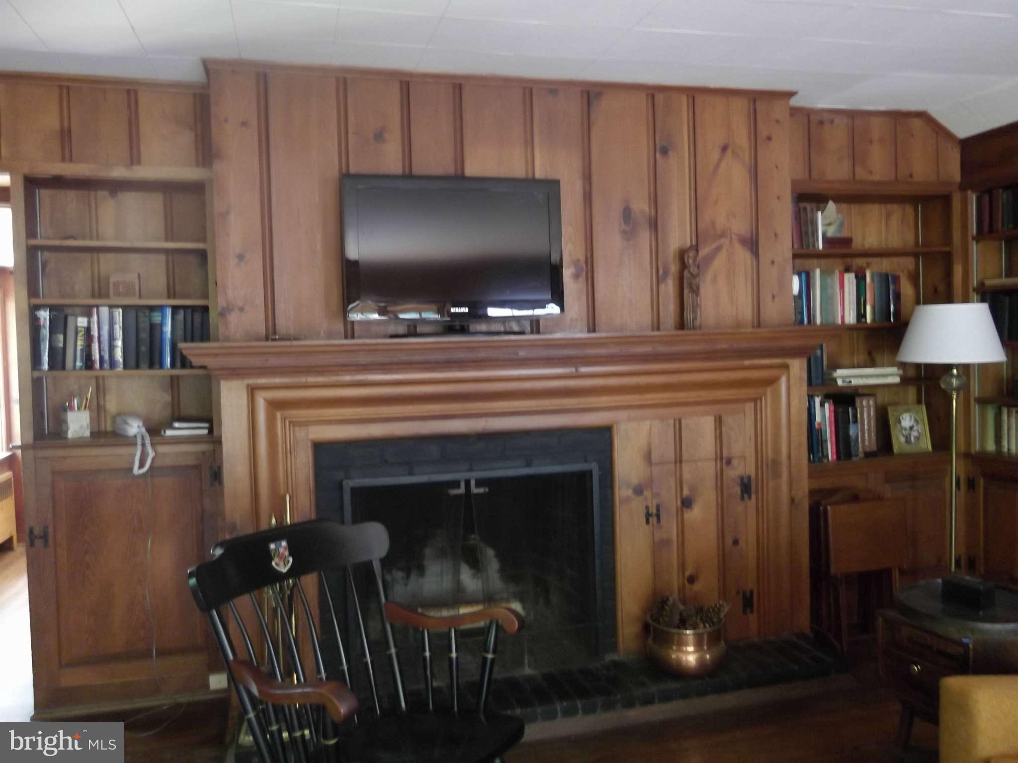 3014 Caves Road Owings Mills, MD 21117 - Photo 11 of 25 Cozy Library