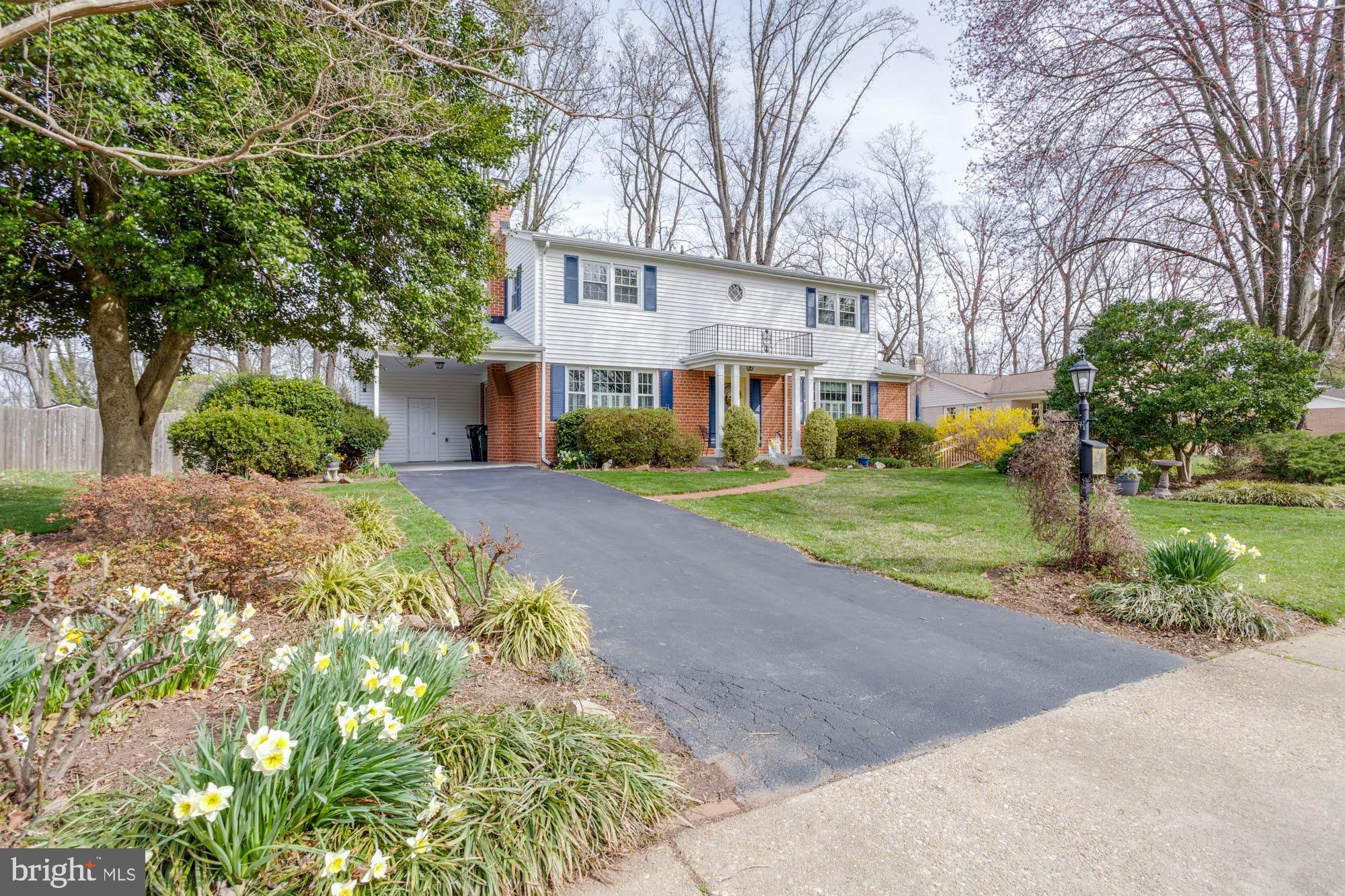 6917 Sydenstricker Road Springfield, VA 22152 - Photo 3 of 47