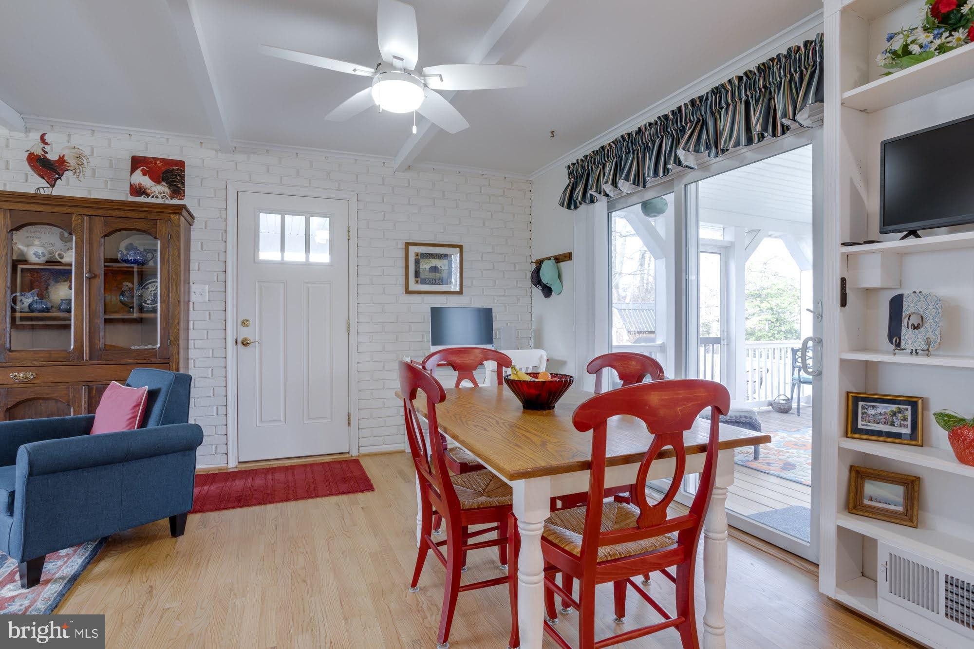 6917 Sydenstricker Road Springfield, VA 22152 - Photo 10 of 47