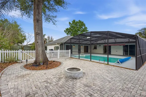 $389,900 | 929 Fort Smith Boulevard, Deltona, FL 32738