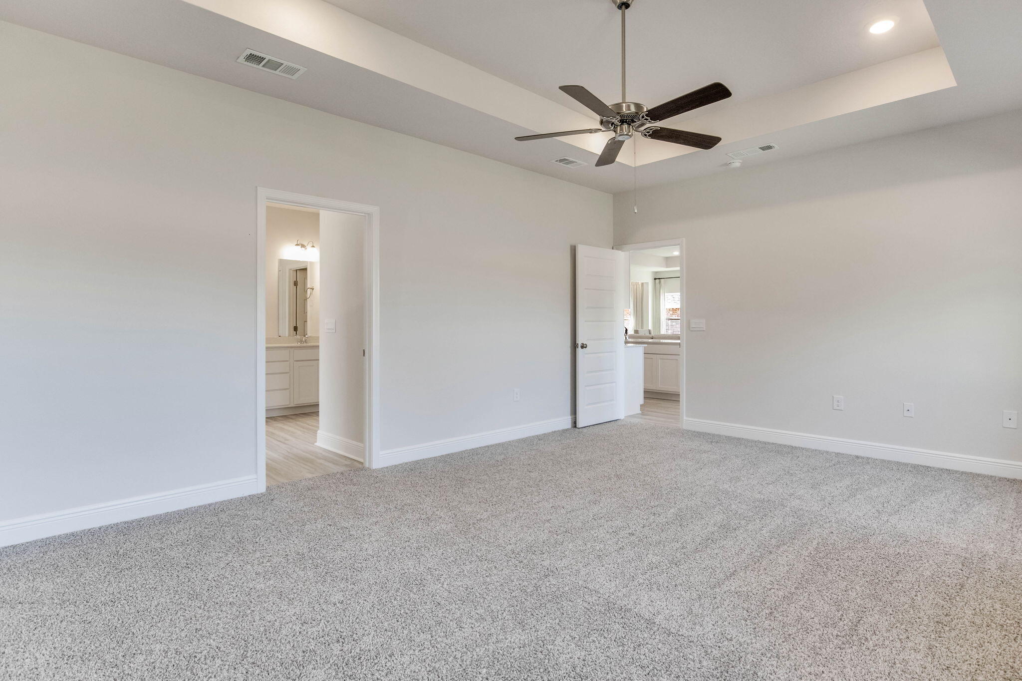 2367 Lake Silver Road Crestview, FL 32536 - Photo 10 of 35 52-8556 Bluebell Street-35