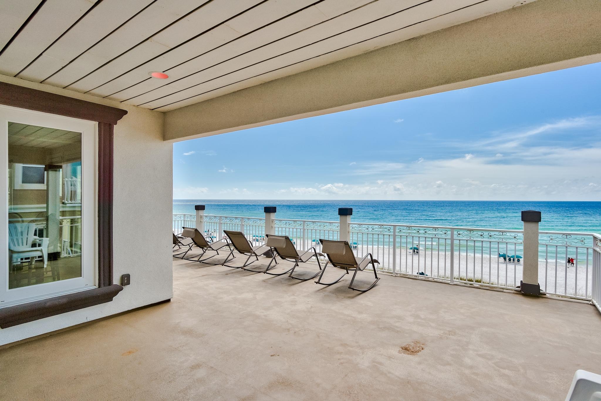 114 Sandprint Circle Destin, FL 32541 - Photo 35 of 57 a living room with furniture