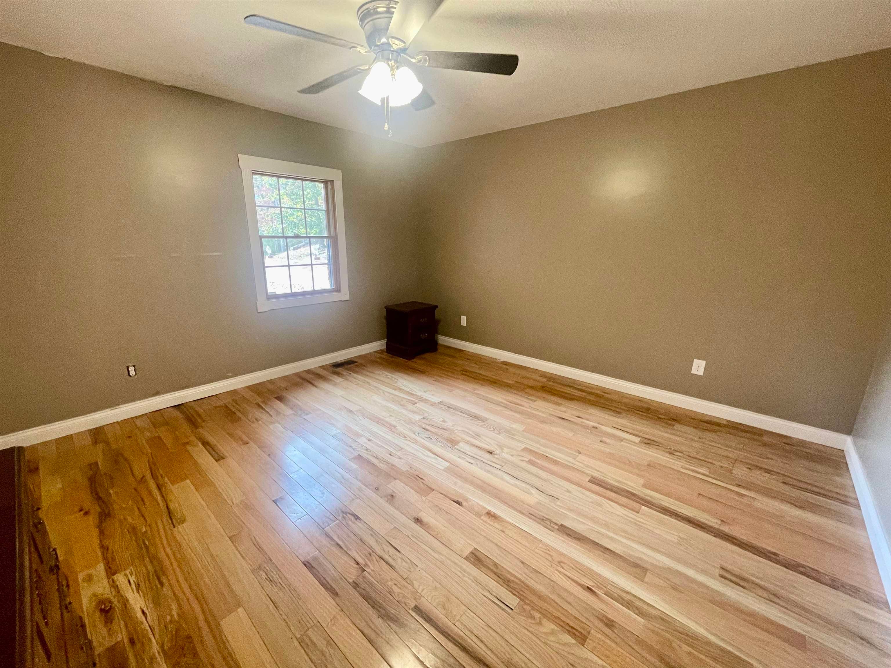 6167 Edens Branch Road Huntington, WV 25705 - Photo 22 of 32 Gallery Image 22