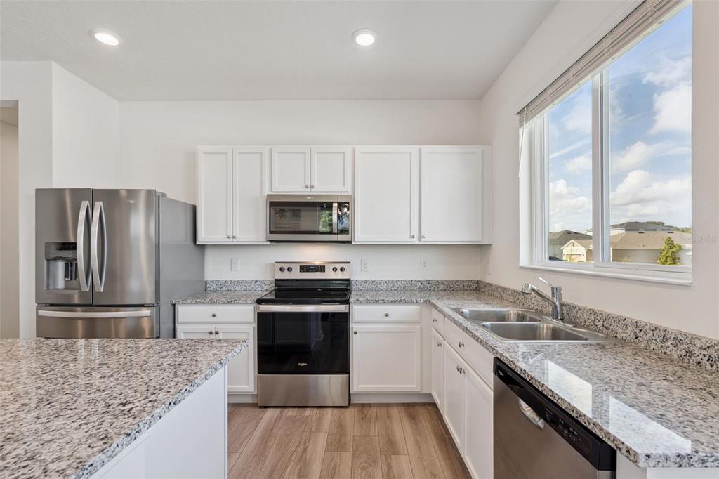 1682 Littleleaf Boxwood Loop Mascotte, FL 34753 - Photo 15 of 59
