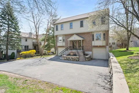$549,900 | 65 Maple Street, Unit B, Canton, MA 02021