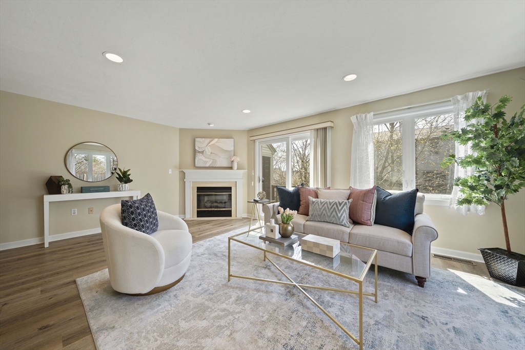 65 Maple Street, Unit B Canton, MA 02021 - Photo 13 of 32