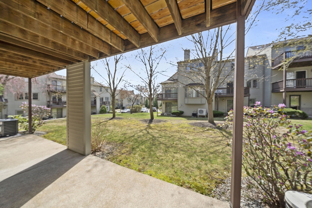 65 Maple Street, Unit B Canton, MA 02021 - Photo 28 of 32