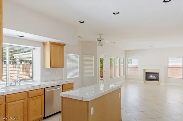 $3,495 | 2009 Sedona Creek Circle, Las Vegas, NV 89128