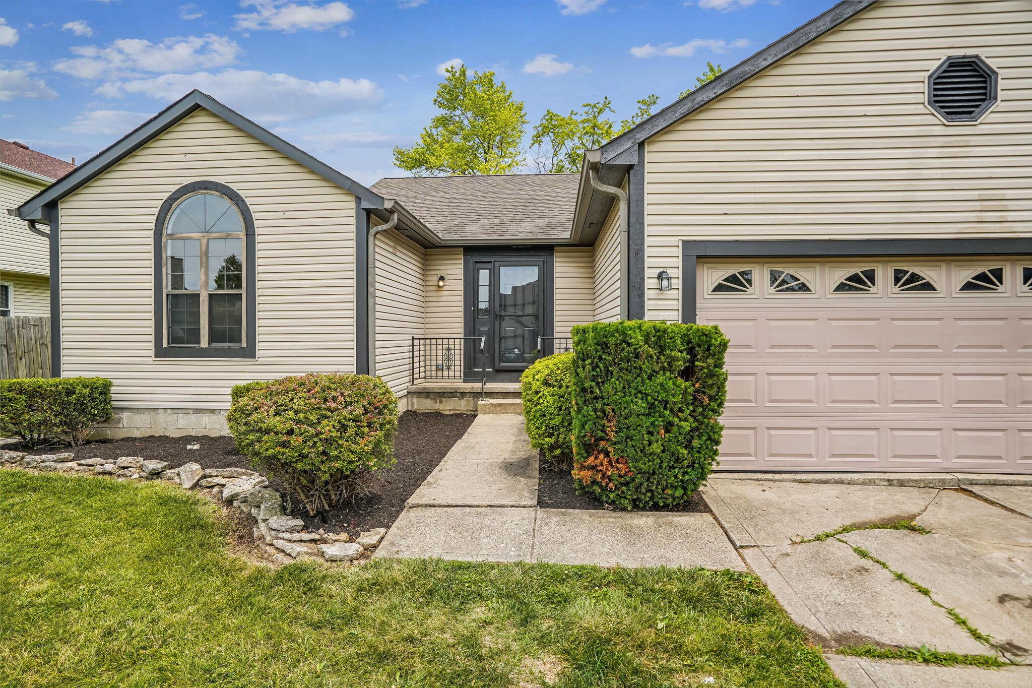1532 Raspberry Run Drive Columbus, OH 43204 - Photo 4 of 96 4-web-or-mls-1532-raspberry-run-dr
