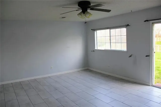 $2,499 | 8005 West 149th Street, Overland Park, KS 66223