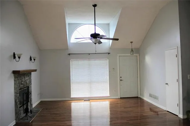 $2,499 | 8005 West 149th Street, Overland Park, KS 66223