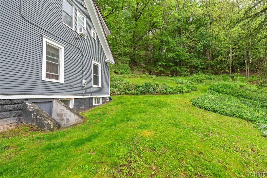 2417 Onativia Road LaFayette, NY 13084 - Photo 31 of 37