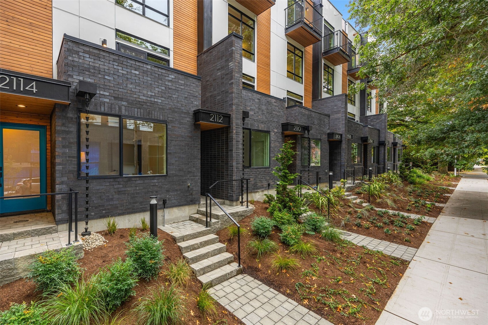 2108 1st Avenue North Seattle, WA 98109 - Photo 1 of 30