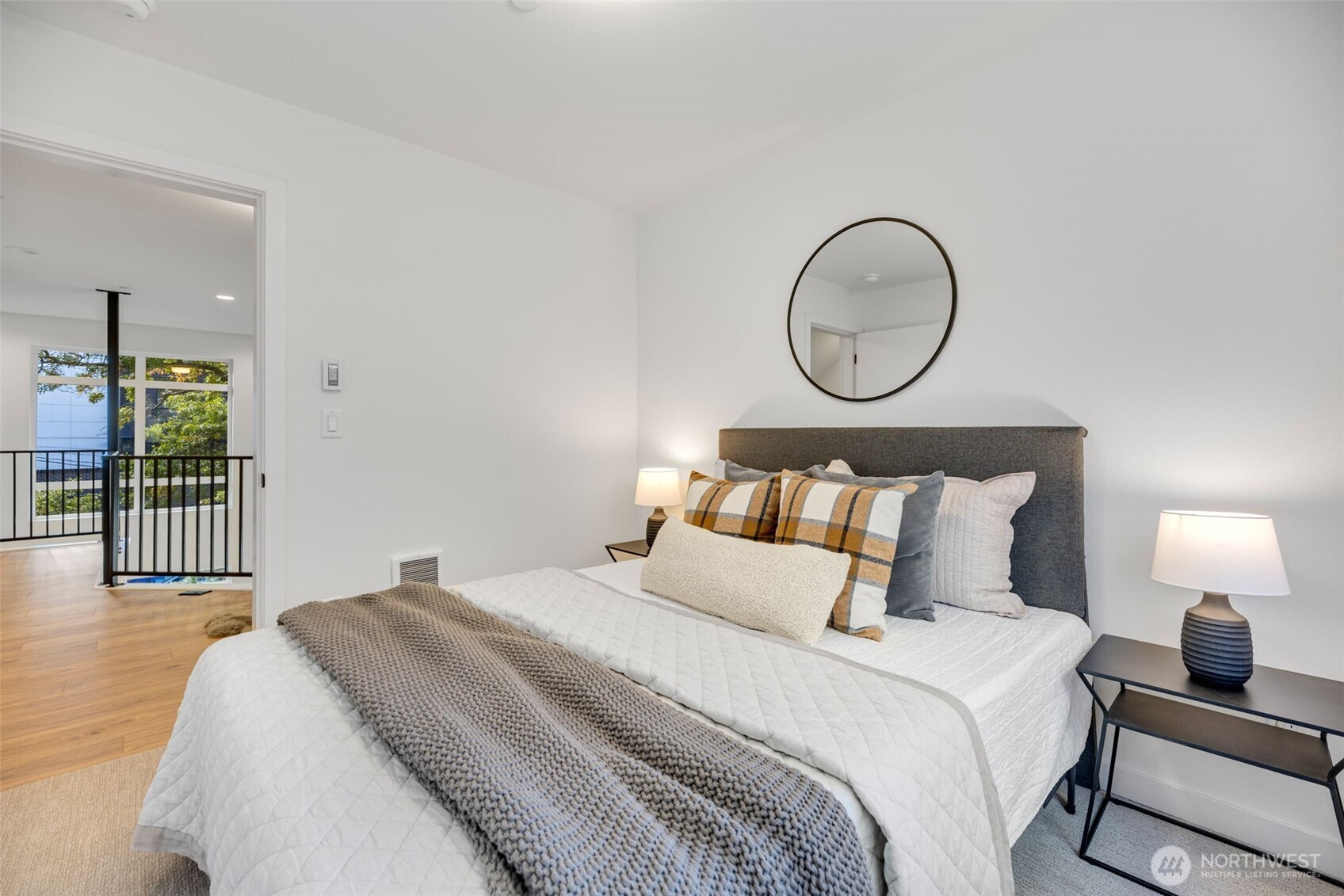 2108 1st Avenue North Seattle, WA 98109 - Photo 16 of 30