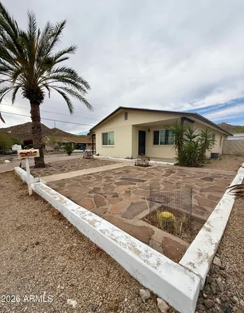 $155,000 | 601 North Thompson Avenue, Ajo, AZ 85321