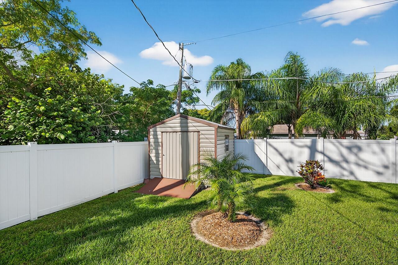 105 Cardinal Drive Sebastian, FL 32958 - Photo 39 of 45