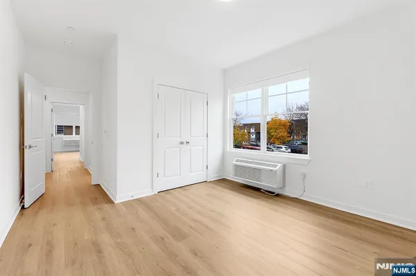 $3,150 | 74 Clarendon Place, Unit 202, Hackensack, NJ 07601