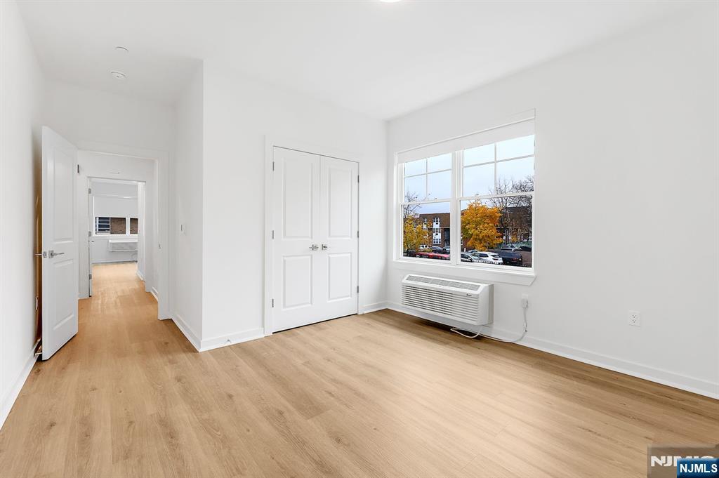 74 Clarendon Place, Unit 202 Hackensack, NJ 07601 - Photo 11 of 33