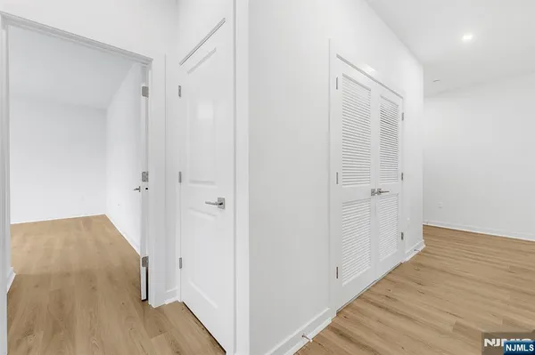 $3,150 | 74 Clarendon Place, Unit 202, Hackensack, NJ 07601