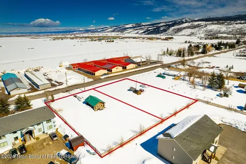 $899,000 | 180-190 Cedron Road, Victor, ID 83455