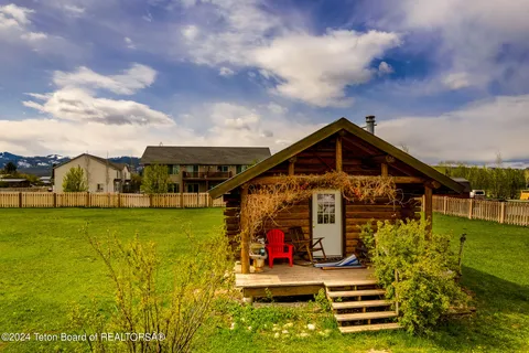 $899,000 | 180-190 Cedron Road, Victor, ID 83455