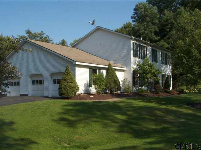 470 Clapper Road Bethlehem, NY 12158 - Photo 2 of 15 Photo 2