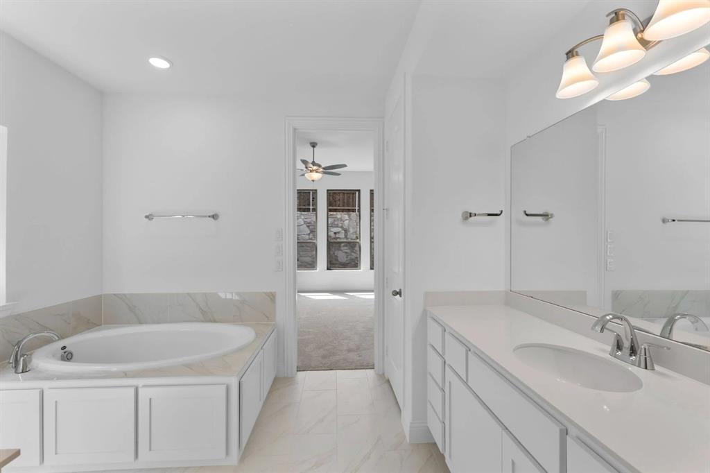 629 Carlow Way Celina, TX 75009 - Photo 16 of 26 DAL_Hillside Village_Goodlow_629 Carlow Way (25)