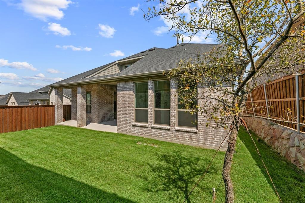 629 Carlow Way Celina, TX 75009 - Photo 22 of 26 DAL_Hillside Village_Goodlow_629 Carlow Way (34)