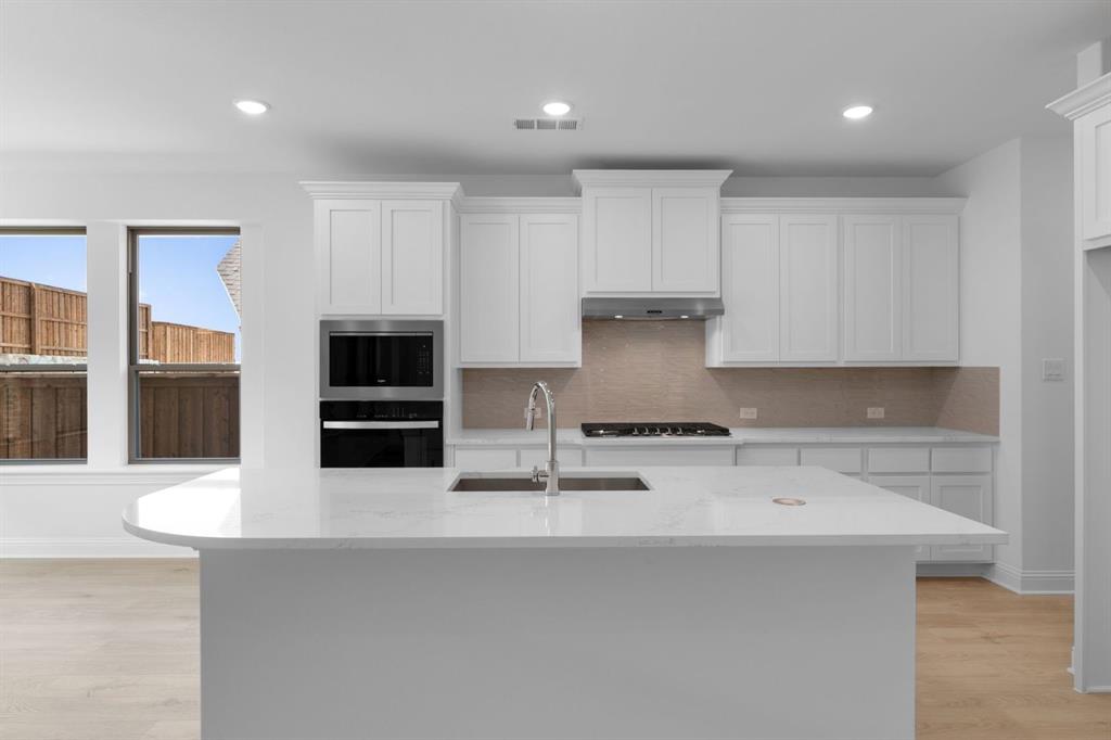 629 Carlow Way Celina, TX 75009 - Photo 8 of 26 DAL_Hillside Village_Goodlow_629 Carlow Way (8)