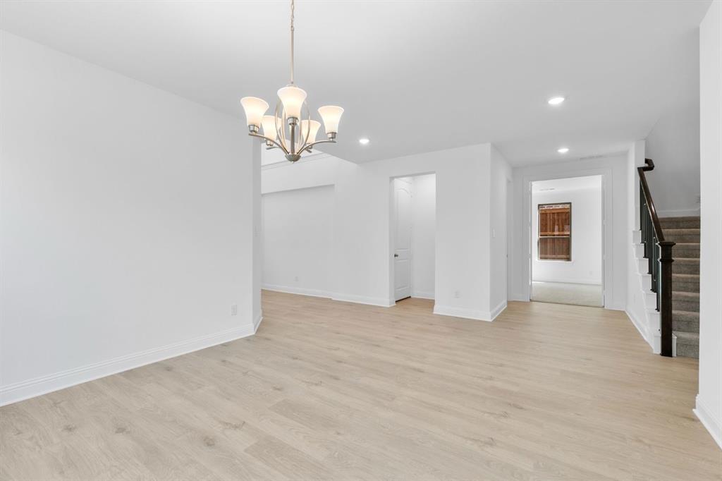 629 Carlow Way Celina, TX 75009 - Photo 10 of 26 DAL_Hillside Village_Goodlow_629 Carlow Way (6)