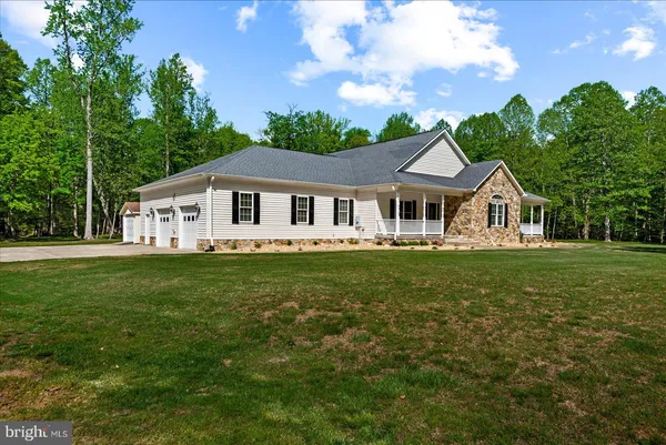 $769,000 | 9310 Sandy Beach Lane, King George, VA 22485