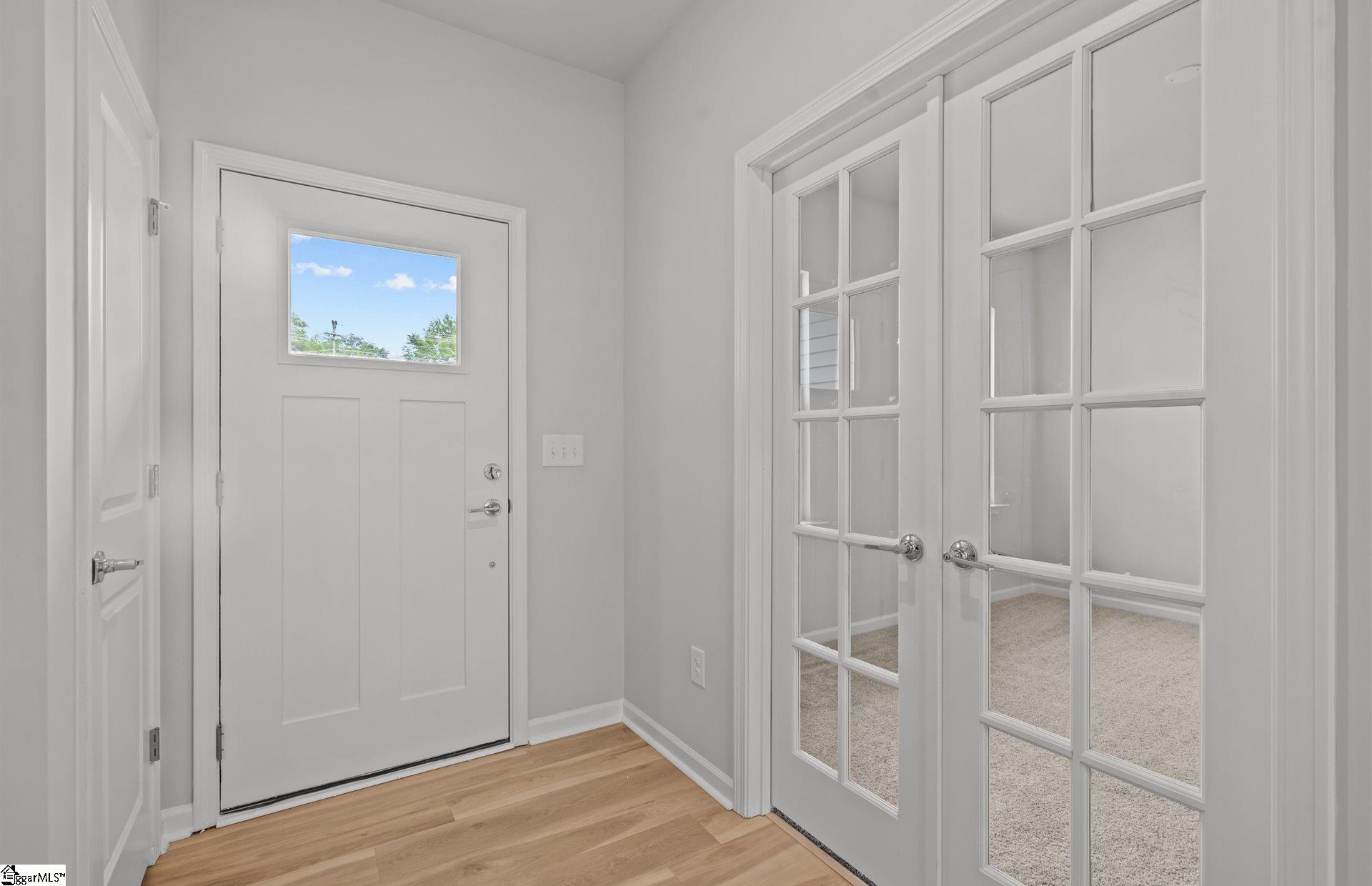 301 Indigo Circle Easley, SC 29642 - Photo 4 of 32