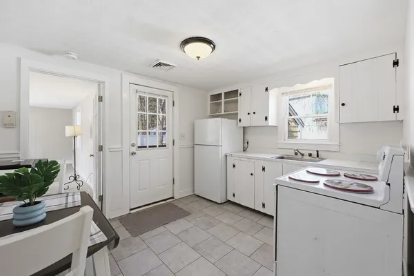 $475,000 | 26 Howes Road, Yarmouth, MA 02664