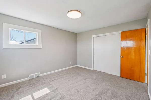 $199,999 | 682 Budlong Street, Adrian, MI 49221