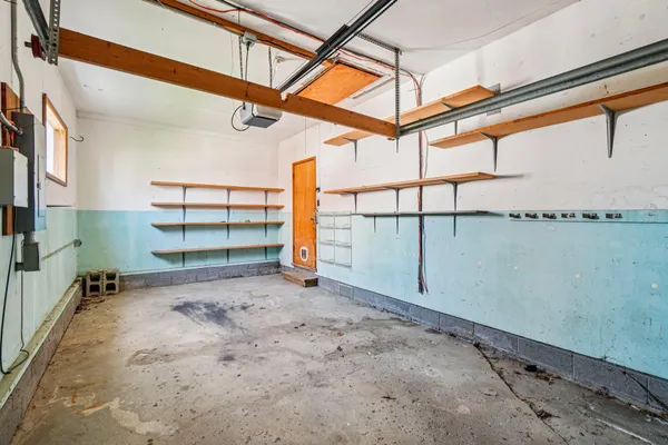 $199,999 | 682 Budlong Street, Adrian, MI 49221