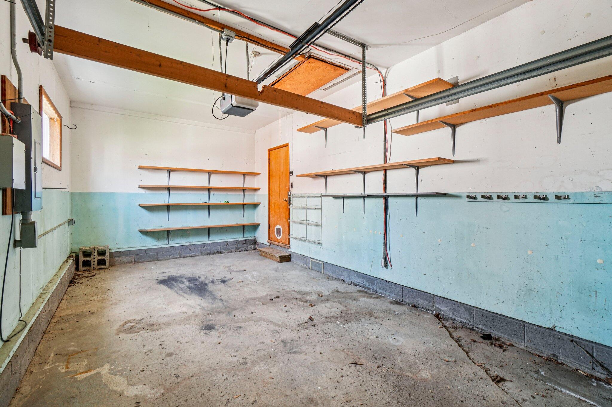 682 Budlong Street Adrian, MI 49221 - Photo 23 of 33 23-web-or-mls-Budlong St-S3103-023