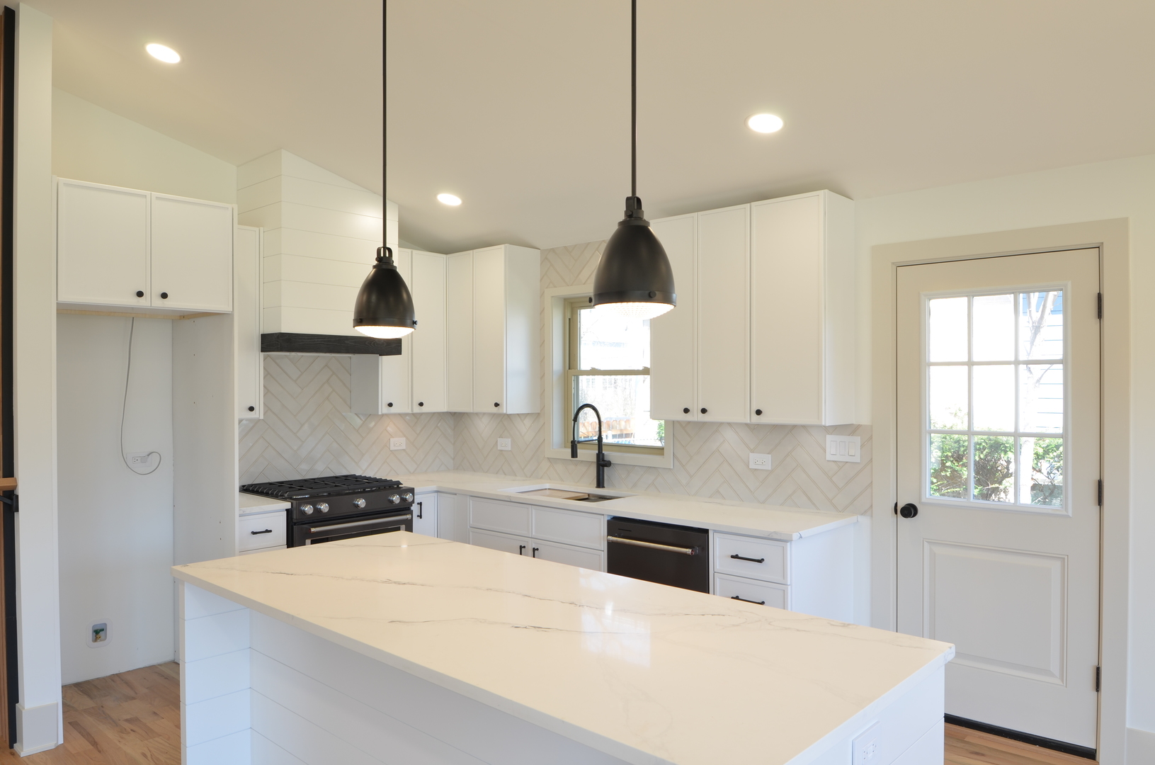 686 Timber Hill Road Deerfield, IL 60015 - Photo 12 of 42