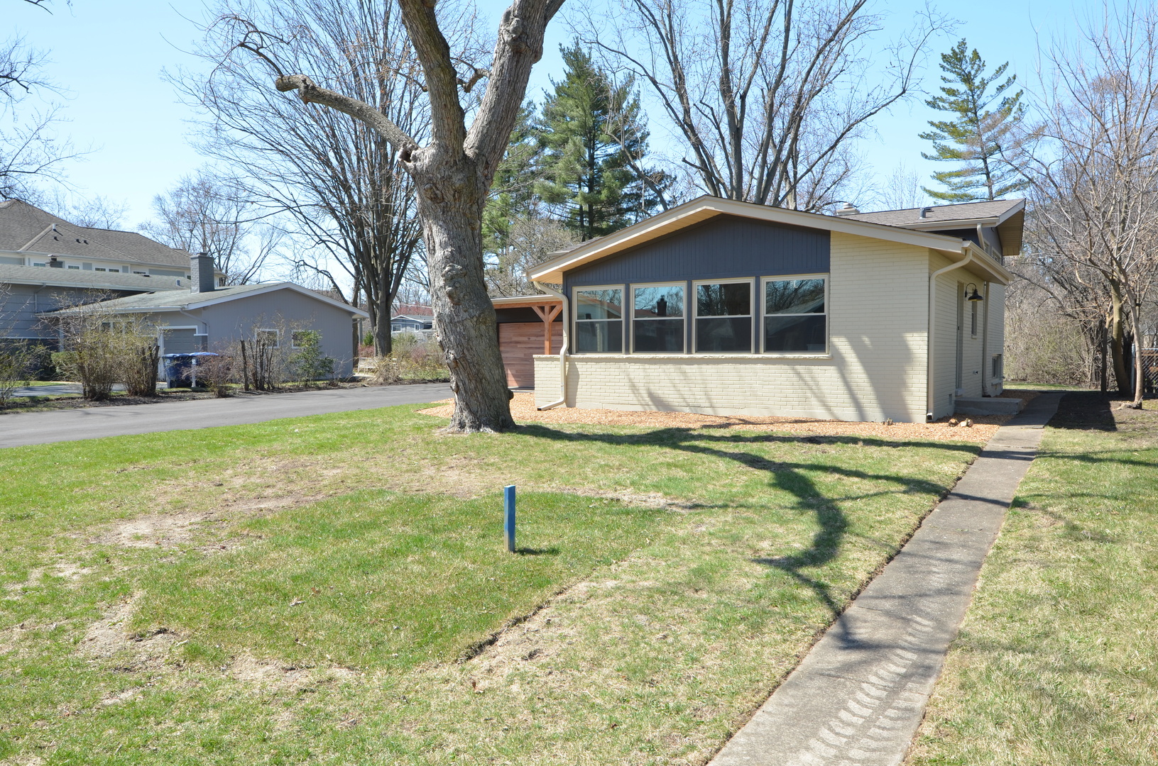 686 Timber Hill Road Deerfield, IL 60015 - Photo 2 of 42