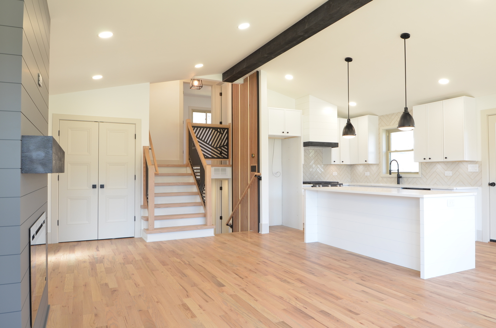 686 Timber Hill Road Deerfield, IL 60015 - Photo 7 of 42